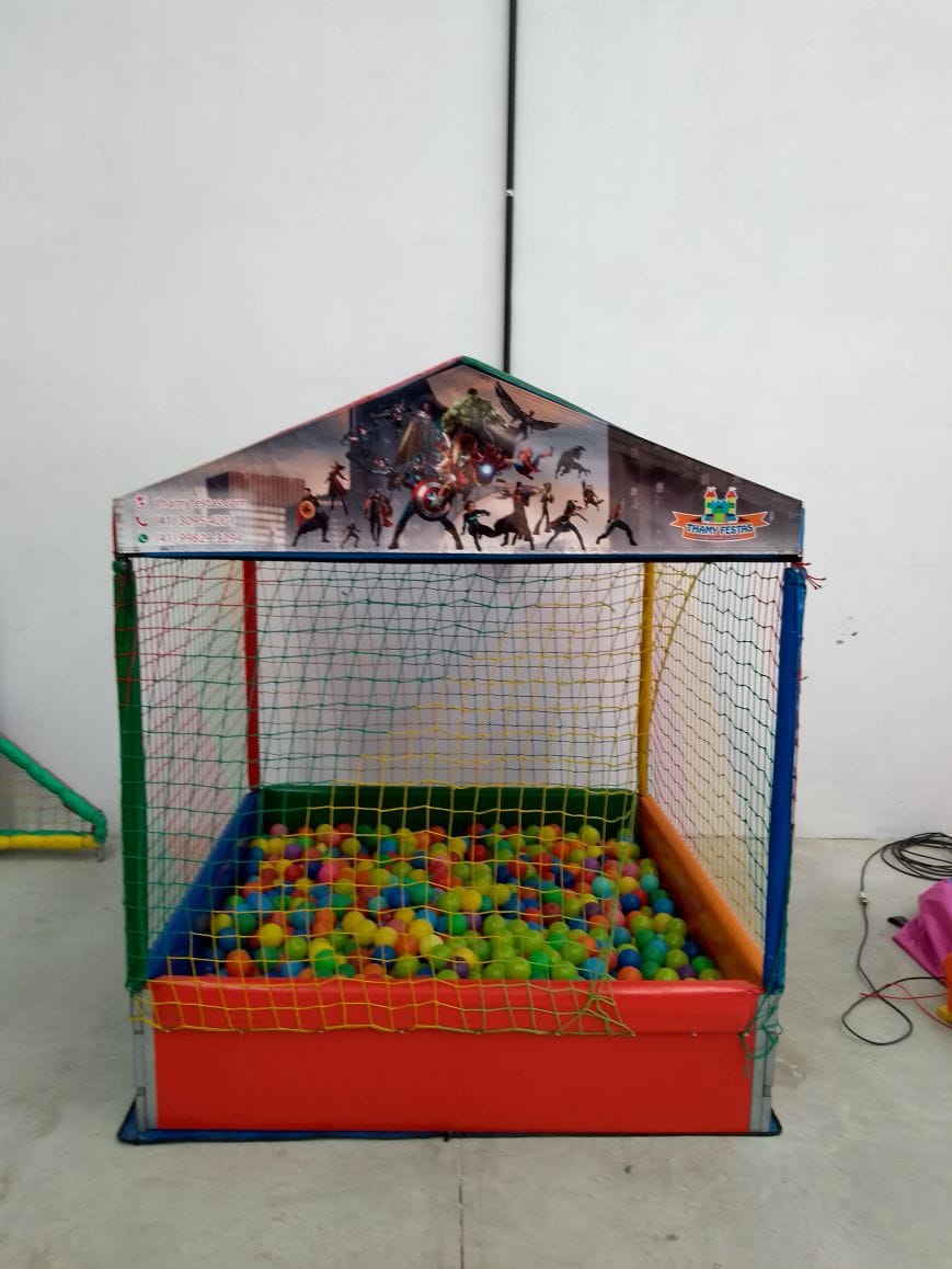 Piscina de Bolinhas Vingadores